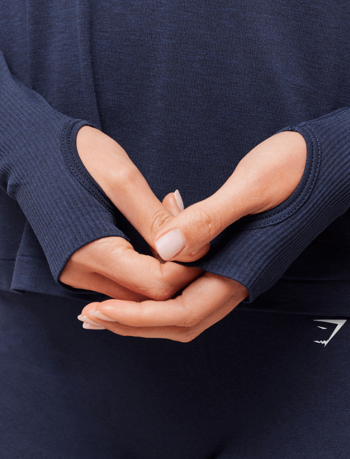 DURABLE, SEAMLESS FABRIC